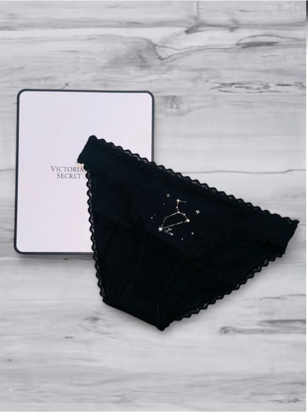 Victorias Secret waist just